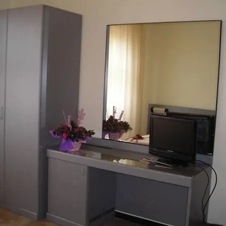 Panorama Hotel 3*